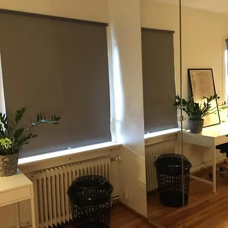 1-bedroom For One Person Or A Couple In A Sharing Apartment