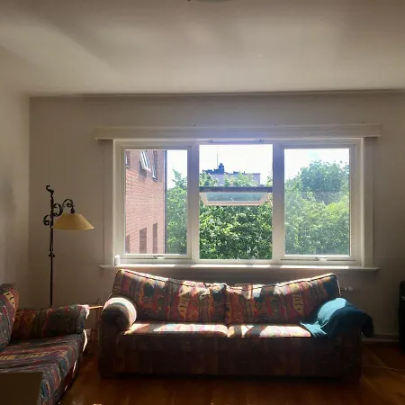 Apartment 1-bedroom For One Person Or A Couple In A Sharing